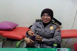 Kejam! Bayi Perempuan Ini Dibuang Orangtuanya