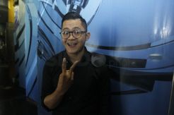 Tak Bisa Kawinkan Lagu,...