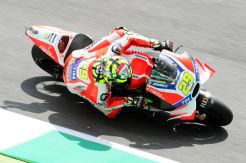 Iannone Kuasai FP3, Satu Pembalap Terjatuh hingga Cedera