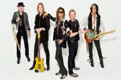 Gara-gara Saling gak Akur, Aerosmith cari Ganti Steven Tyler?