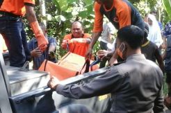 Mayat Laki-laki Mengambang di Sungai Ciseel