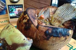 Ikan Gurami Degan, Gurihnya Gurami Berpadu Manisnya Kelapa Muda
