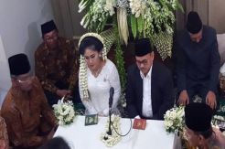 Merasa Sepuh, Menteri ESDM Pilih Nikah Sederhana