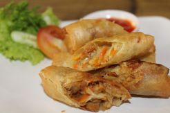 4 Makanan yang Harus Dihindari Saat Berbuka Puasa