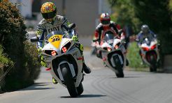 Valentino Rossi Kangen Ngaspal di Isle of Man