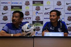 Bobotoh Desak Djanur Dipanggil Pulang, Ini Kata Manajer Persib Bandung