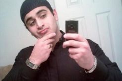 Omar Mateen Kunjungi...