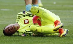 Wojciech Szczesny Absen Saat Polandia Hadapi Jerman