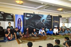 5 Pengisi Suara Jurassic World Berbagi Kebahagiaan di Panti Asuhan