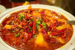 Waspadai Makanan Pedas saat Berpuasa