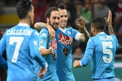 Ingin Punya Trio Maut, Diego Simeone Bidik Bomber Napoli