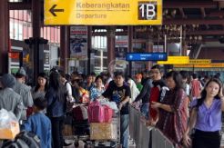150 TKI Ovestay dari Arab Dipulangkan ke Kampung Halaman