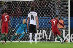 Gagal Lesakan Pinalti, Cristiano Ronaldo Diolok-olok Netizen
