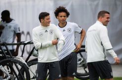 Pep Guardiola Tidak Akan Biarkan Bayern Muenchen Halangi Niatnya