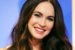 Jelang Kelahiran Anak Ketiga, Megan Fox Habiskan Waktu di Disneyland