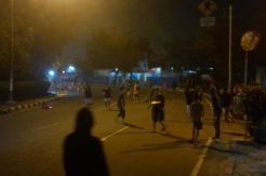 Perang Petasan Warnai Jalan Perintis Kemerdekaan Kota Tangerang