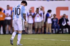 Gagal Cetak Gol Saat Adu Pinalti, Lionel Messi Batal Rebut Gelar Pertama