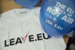 Brexit, Pejabat Prancis...