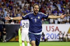 Punya Hak Tinggalkan Napoli, Atletico Kejar Lagi El Pipita