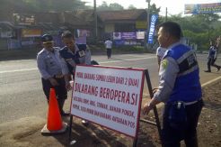 Truk Dilarang Melintas, Papan Peringatan Dipasang di Jalur Nagreg