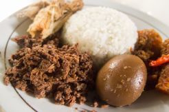 10 Makanan Khas Yogyakarta yang Wajib Anda Cicipi