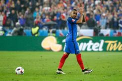 Dimitri Payet Ciptakan El Clasico di Bursa Transfer