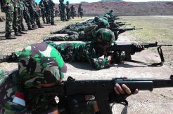 Gunakan SS1 V1, TNI AL Jebol Rompi Antipeluru Marinir AS