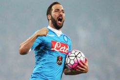 Arsenal Mau Tukar Tambah Giroud dengan Striker Napoli
