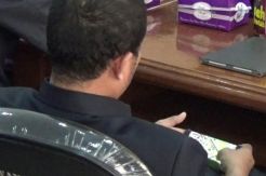 Rapat Paripurna, Oknum Anggota Dewan Malah Asyik Main Game