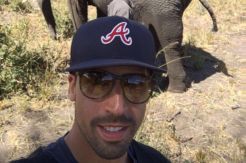 Liburan ke Afrika, Sami Khedira Main Bareng Monster Api