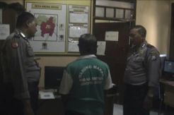 Ajakan Nikah Ditolak Selingkuhan, Kakek Beristri Siramkan Air Keras