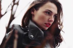 Jadi Wonder Woman, Gal...