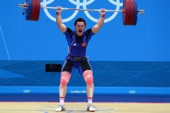Enam Lifter Peraih Medali...