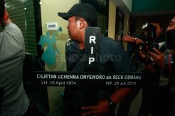 Malam Ini Dipulangkan ke Nigeria, Peti Osmane Sudah Diukur