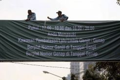 Masyarakat Masih Enggan...