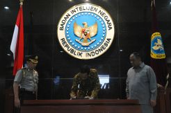 Jika Benar Menteri ESDM Bukan WNI, Apa Ini Kelalaian BIN?