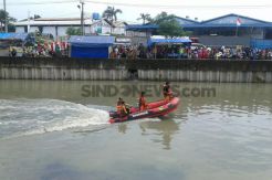Selamatkan Nyawa Istri, sang Suami Hanyut di Kali Prancis