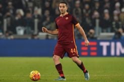 Arsenal Masih Konsisten Kejar Manolas