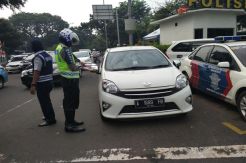 Ini Prosedur Polisi Terapkan Tilang Pelanggar Ganjil Genap