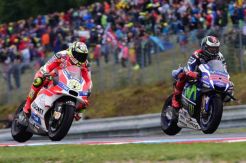 Rossi Komentari Penampilan...