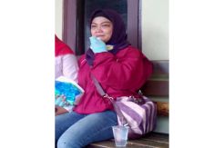 Motor Digondol Maling saat Belanja, Hayu Menangis di Kantor Polisi