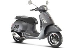 Vespa GTS 300 Super Sport Mengaspal di Indonesia
