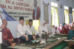 HT: Saya Berhasil Berkat Nasihat Ibu