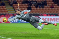 AC Milan Peringatkan Chelsea dan Manchester United Untuk Menjauh
