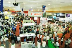 Pameran Komputer Terbesar...