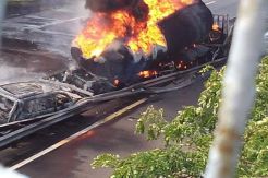 Begini Kronologi Truk Tangki Hantam Avanza dan Meledak