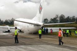 Pesawat Trigana Air...