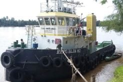 Jasad Korban Tabrakan Kapal Tongkang-Kelotok Ditemukan