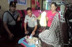 Duh, Teganya Orangtua yang Buang Bayi Lucu Ini