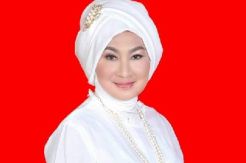 Dimyati Mundur, Yemmelia Kecewa